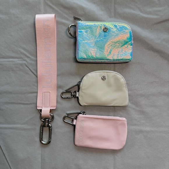 HOST PICK 💗 Custom Pink Lululemon Wristlet - Picture 6 of 9